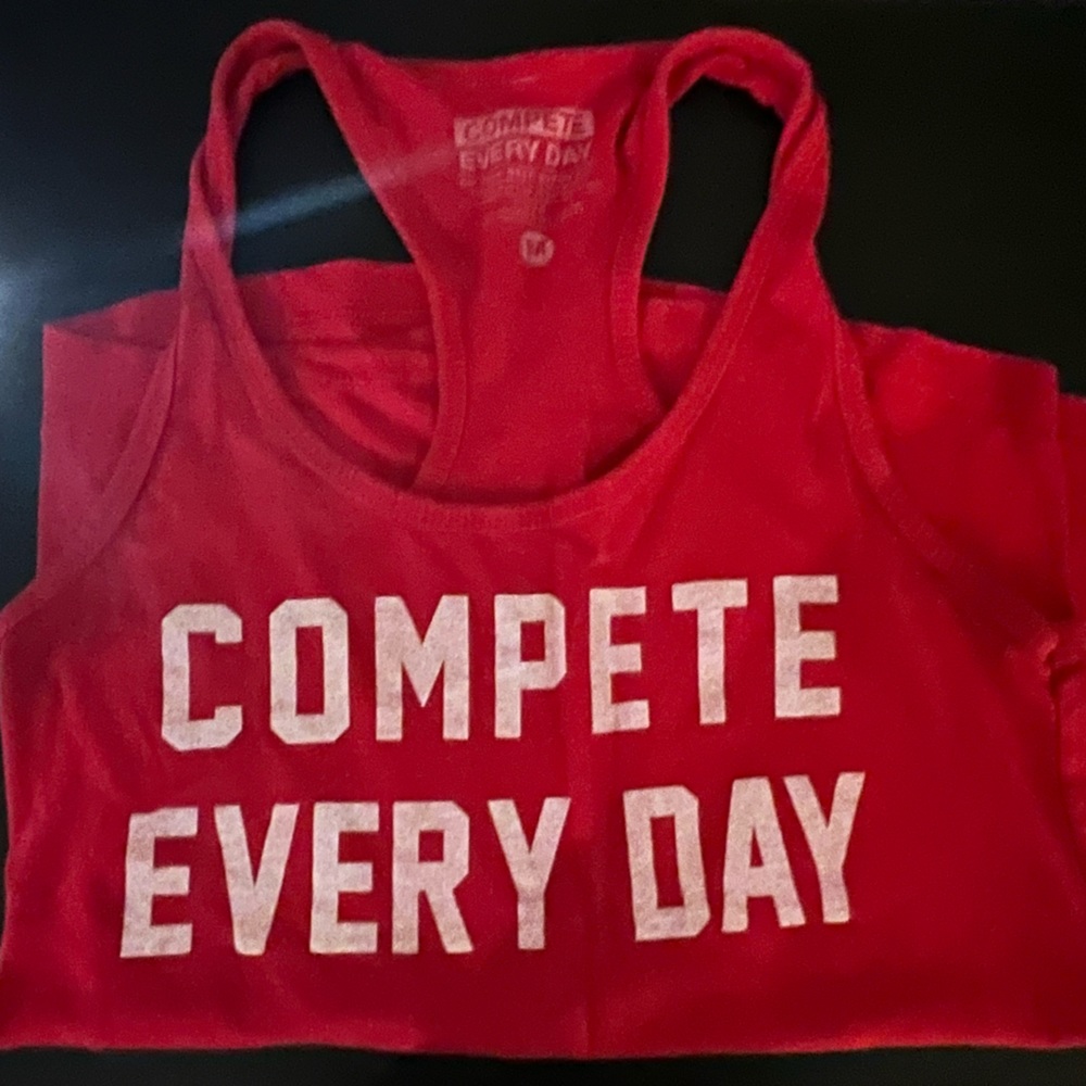 Compete everyday racer back tank - size M